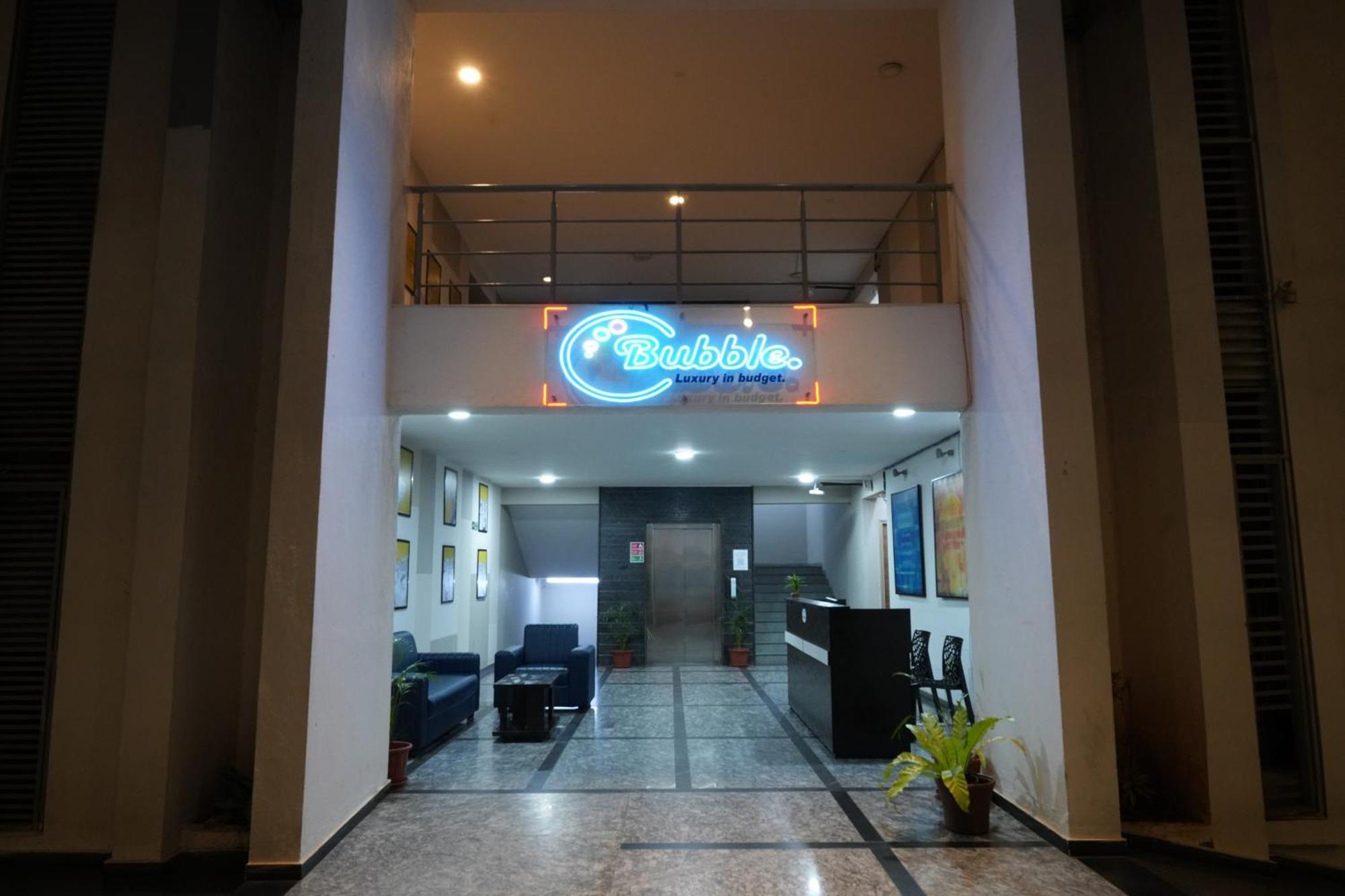 Bubble Hotel Electronic City Kammasandra Esterno foto